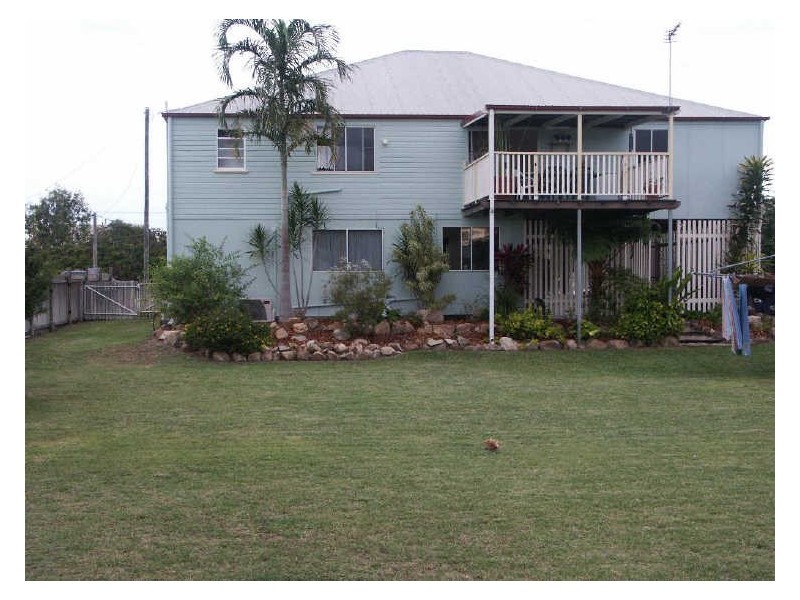16 Thomas Street, Bowen QLD 4805