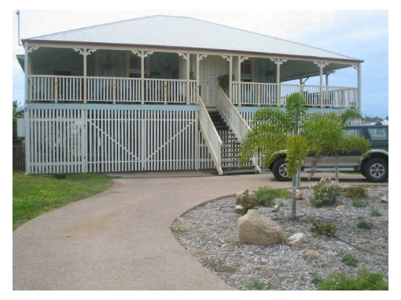 16 Thomas Street, Bowen QLD 4805