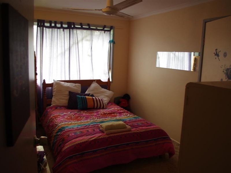 10 Salisbury Crescent, Bowen QLD 4805