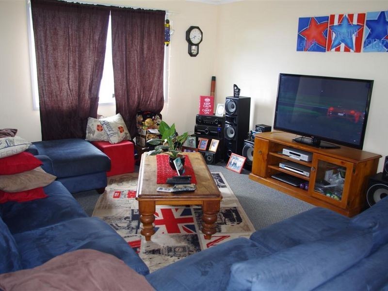 10 Salisbury Crescent, Bowen QLD 4805