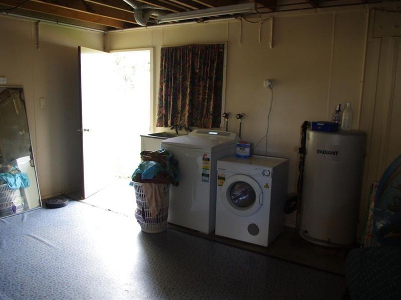 10 Salisbury Crescent, Bowen QLD 4805