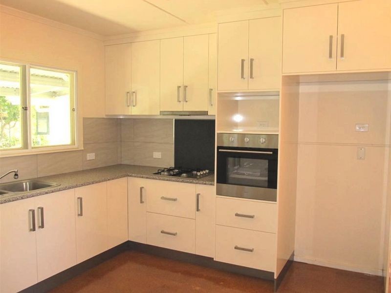 12 Marshall Street, Bowen QLD 4805