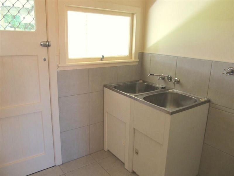 12 Marshall Street, Bowen QLD 4805