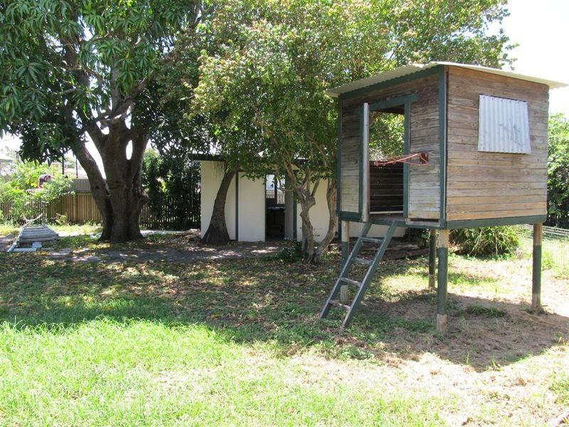 12 Marshall Street, Bowen QLD 4805