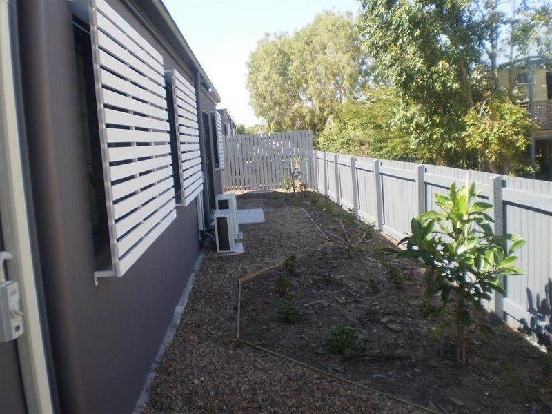 4/16 Williams Street, Bowen QLD 4805