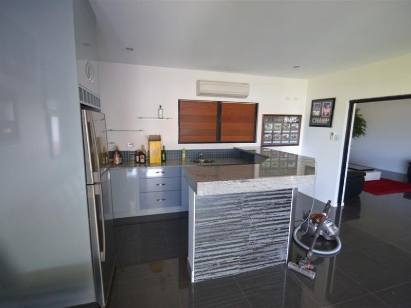 50 Flemington Road, Bowen QLD 4805