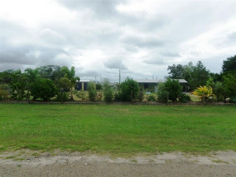 20 Skene Street, Bowen QLD 4805