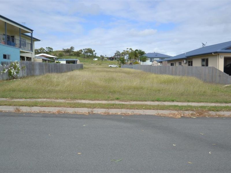 7 Bayside Court, Bowen QLD 4805