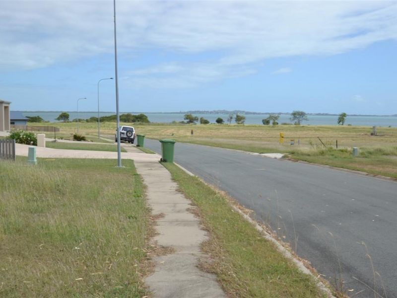 7 Bayside Court, Bowen QLD 4805