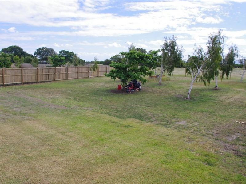 32 Lucinda Place, Bowen QLD 4805