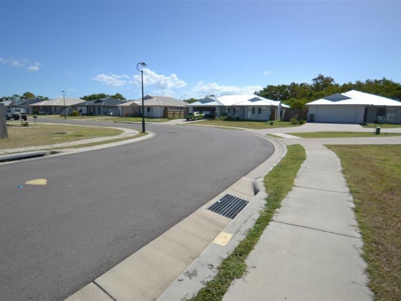 14 Cowrie Street, Bowen QLD 4805