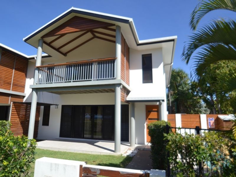 3/87A Horseshoe Bay Road, Bowen QLD 4805