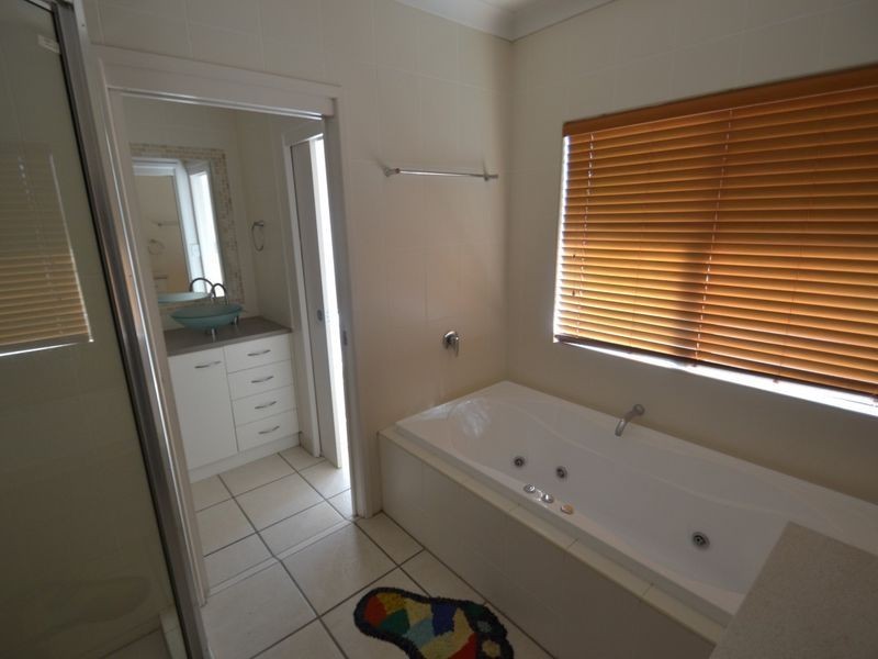 3/87A Horseshoe Bay Road, Bowen QLD 4805