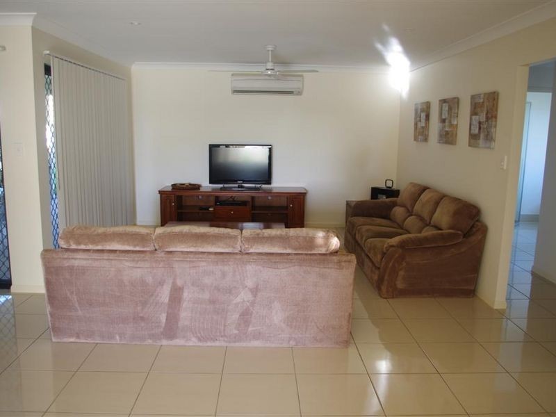 17 Lucinda Place, Bowen QLD 4805