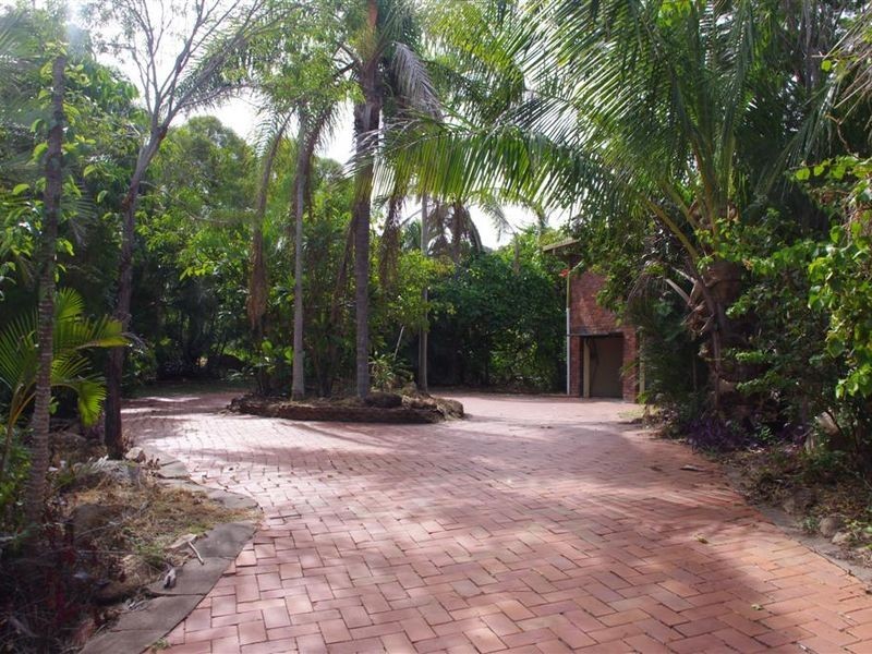 24 Rose Bay Road, Bowen QLD 4805