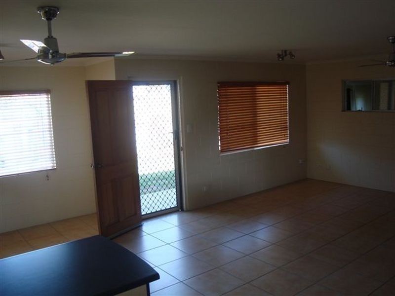 32 Russell Street, Bowen QLD 4805