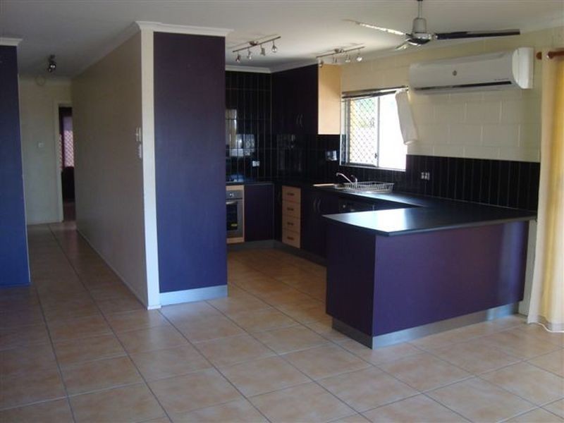32 Russell Street, Bowen QLD 4805