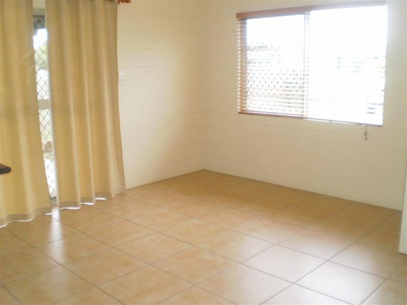 32 Russell Street, Bowen QLD 4805