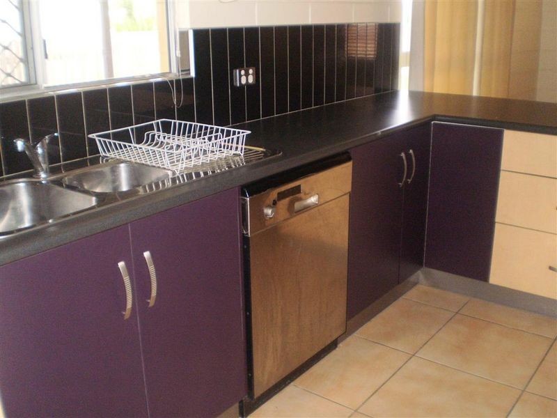 32 Russell Street, Bowen QLD 4805