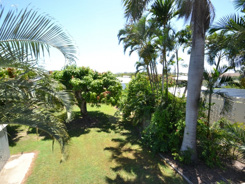 94 Gregory Street, Bowen QLD 4805