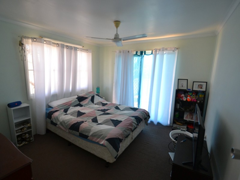 94 Gregory Street, Bowen QLD 4805