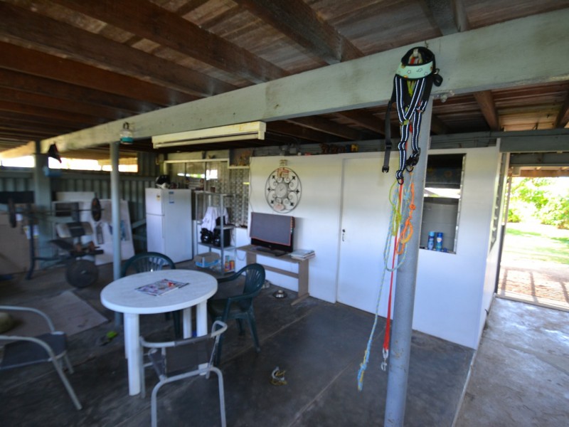 94 Gregory Street, Bowen QLD 4805