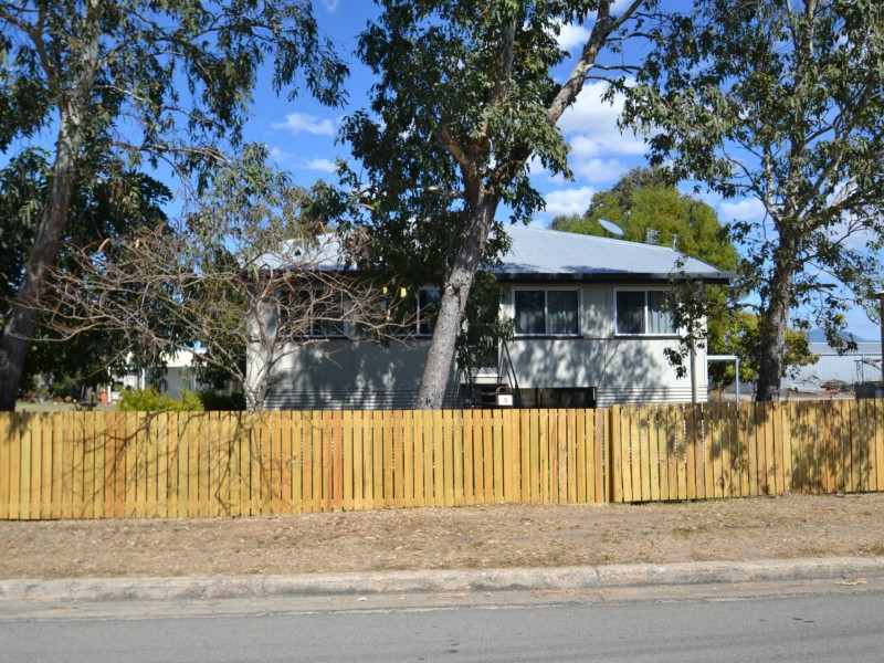 3 Belgravia Road, Bowen QLD 4805