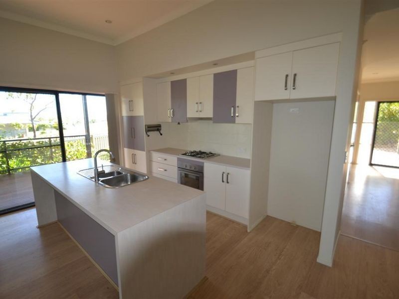 20 Fairway Drive, Bowen QLD 4805