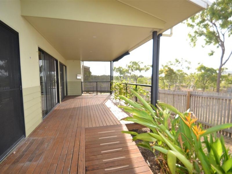 20 Fairway Drive, Bowen QLD 4805