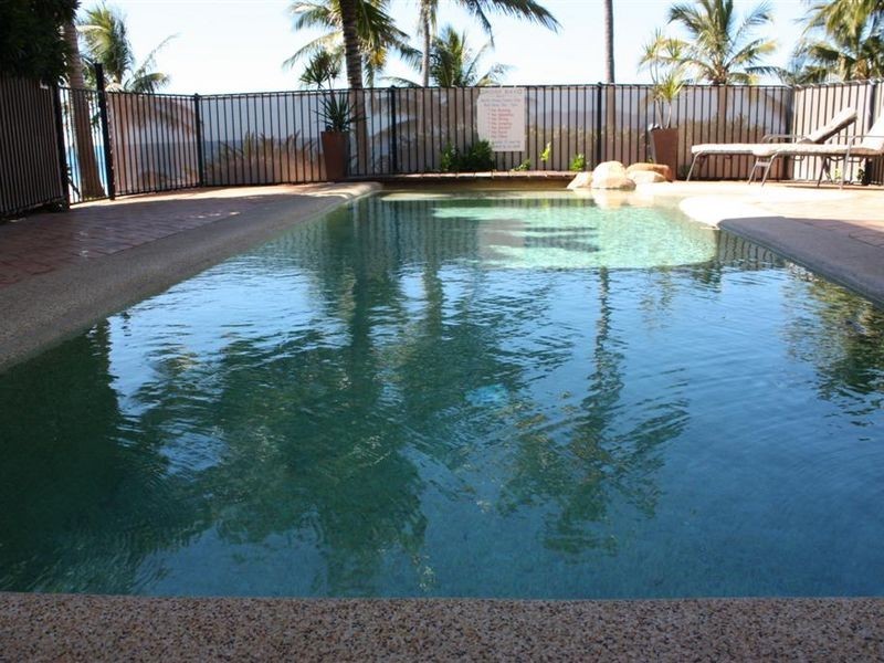 10/2 Pandanus Street, Bowen QLD 4805