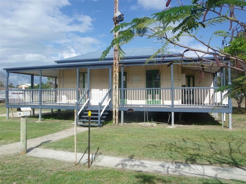 35 Dalrymple Street, Bowen QLD 4805