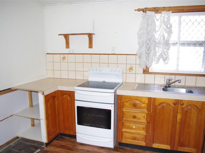 110 Gregory Street, Bowen QLD 4805