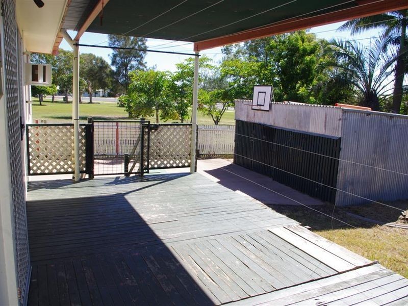 110 Gregory Street, Bowen QLD 4805
