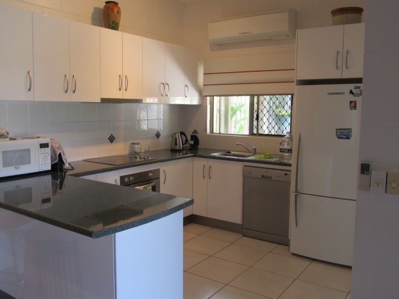 2/5 Lotus Lane, Bowen QLD 4805