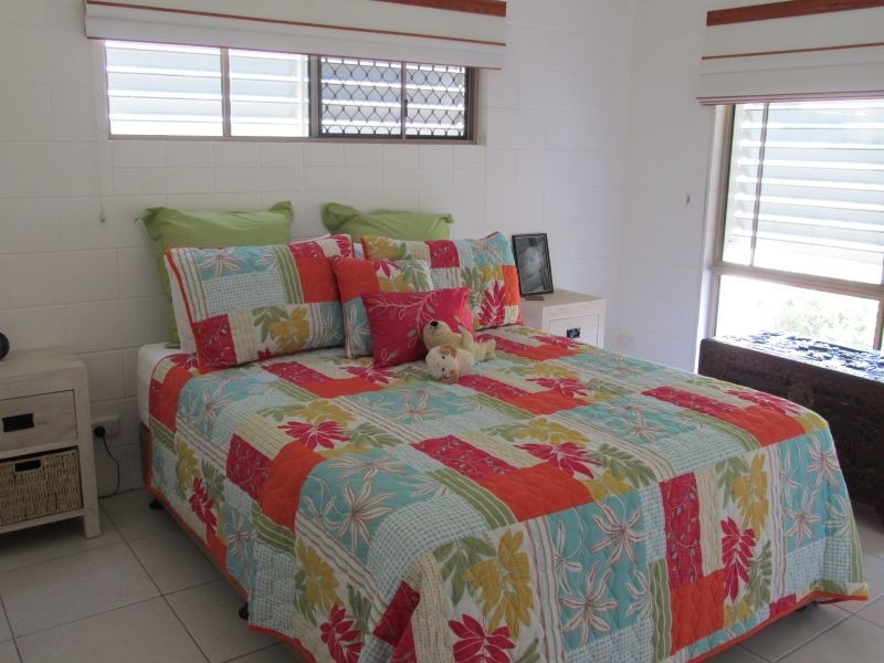 2/5 Lotus Lane, Bowen QLD 4805