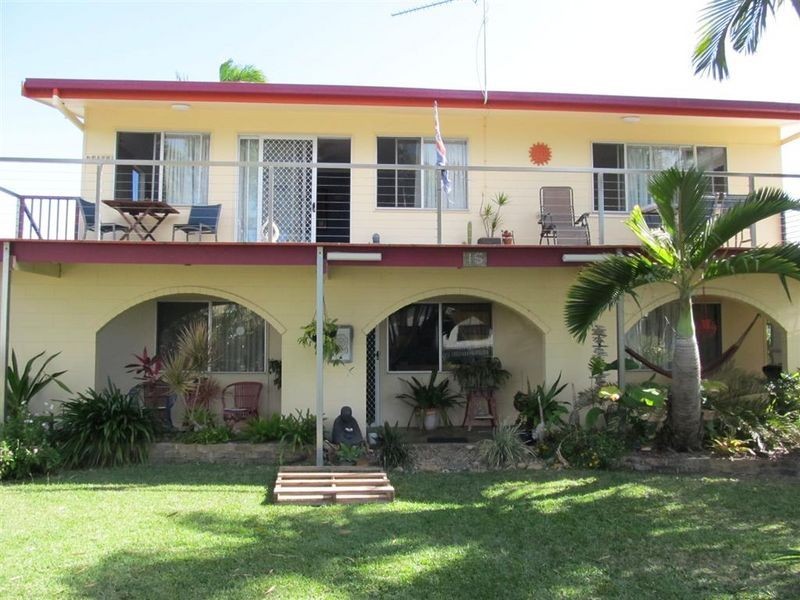 15 Gilbert Street, Bowen QLD 4805