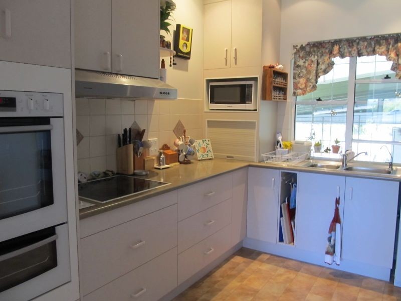 7 Elphinstone Street, Bowen QLD 4805