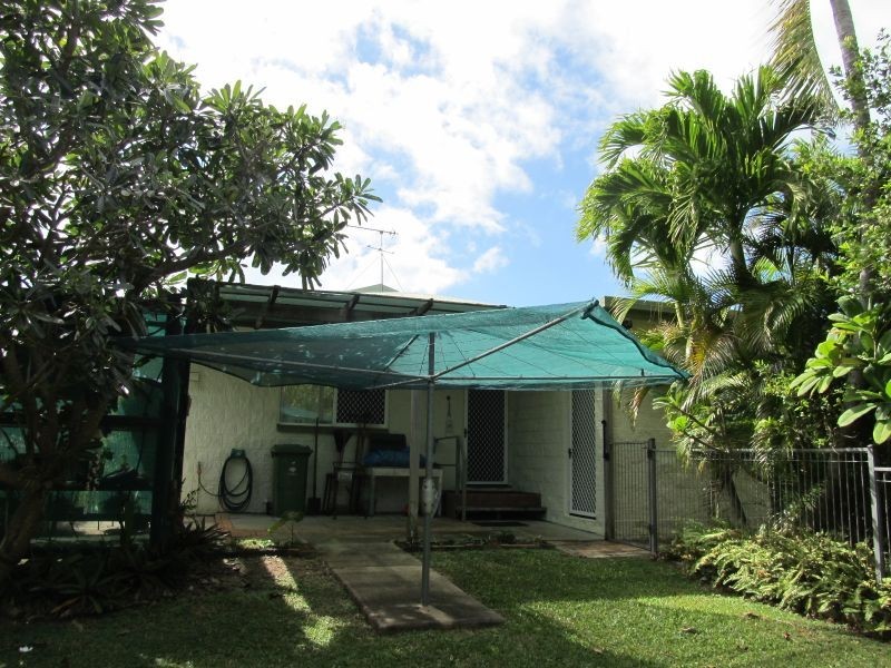 7 Elphinstone Street, Bowen QLD 4805