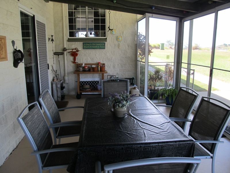 7 Elphinstone Street, Bowen QLD 4805