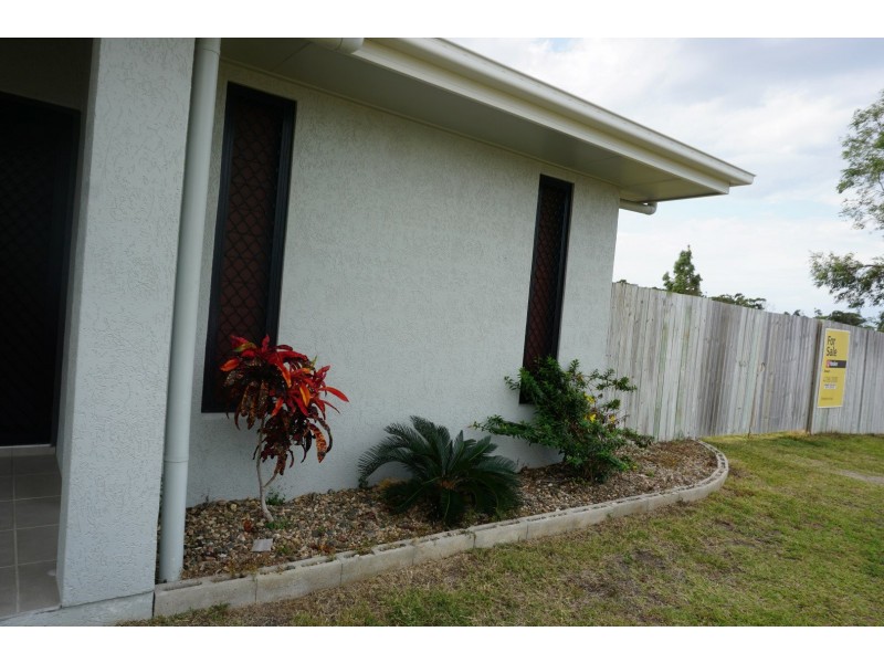 49 Scenic Crescent, Bowen QLD 4805