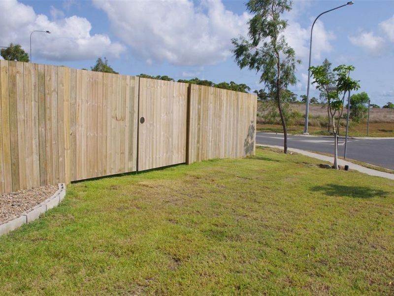 49 Scenic Crescent, Bowen QLD 4805