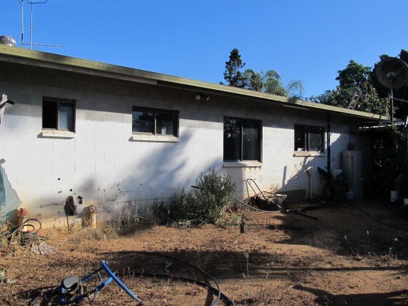 115 Gee Dee Road, Bowen QLD 4805