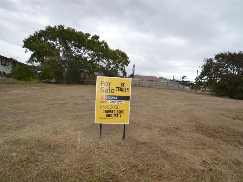 27-29 Queens Road, Bowen QLD 4805