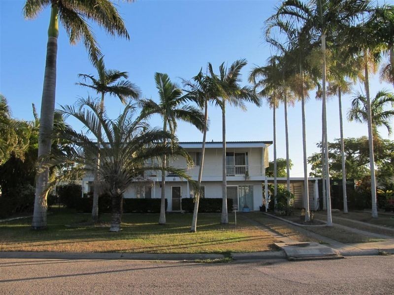 23 Gloucester Street, Bowen QLD 4805