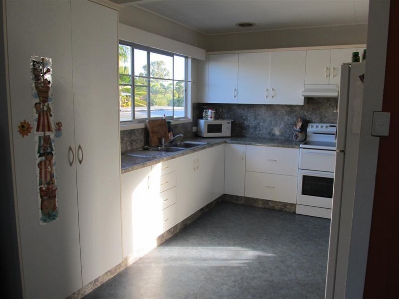 23 Gloucester Street, Bowen QLD 4805