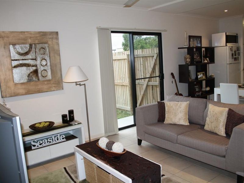 1/34 Poole Street, Bowen QLD 4805