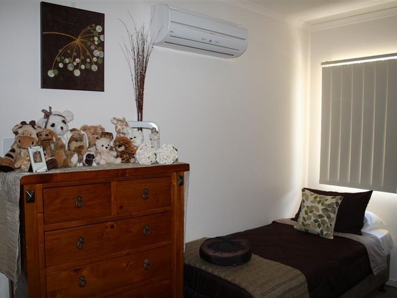 1/34 Poole Street, Bowen QLD 4805