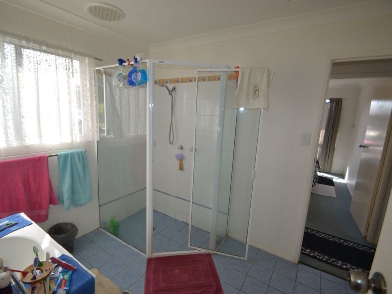 5 Emmerson Drive, Bowen QLD 4805