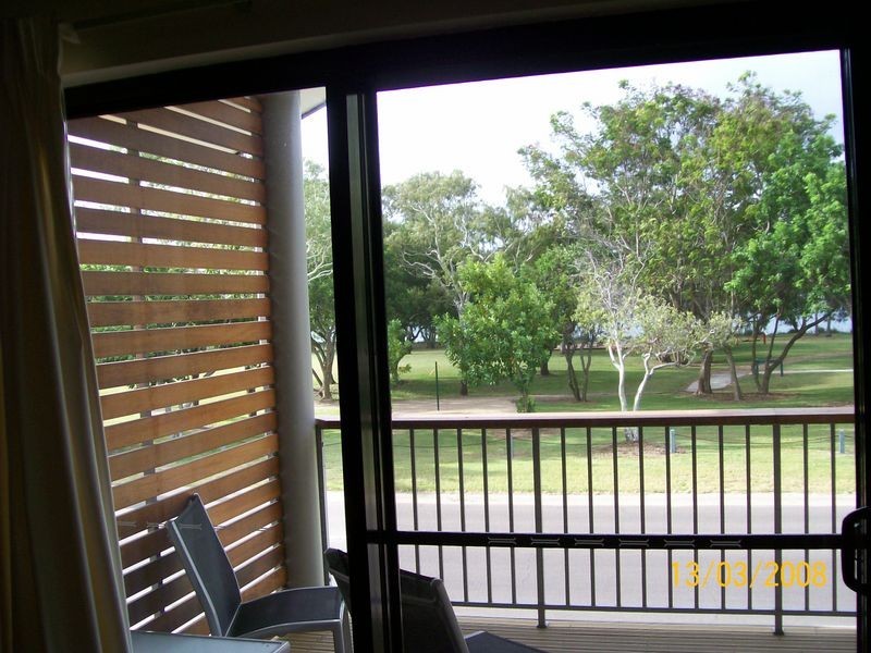 2/87 Horseshoe Bay Road, Bowen QLD 4805