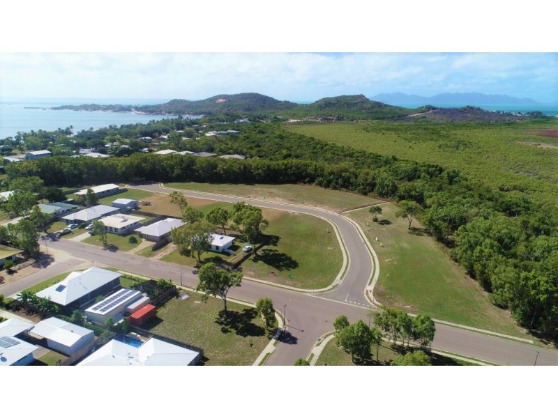16 ( lot 2 Wattle Crescent, Bowen QLD 4805